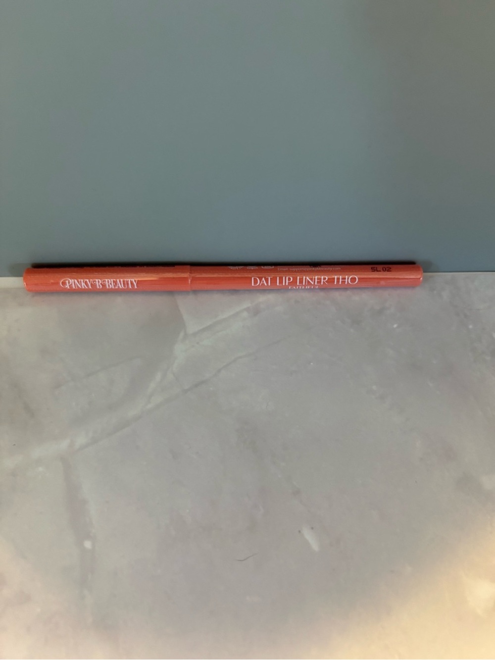 Coral Orange Lip Liner - Smooth Definition